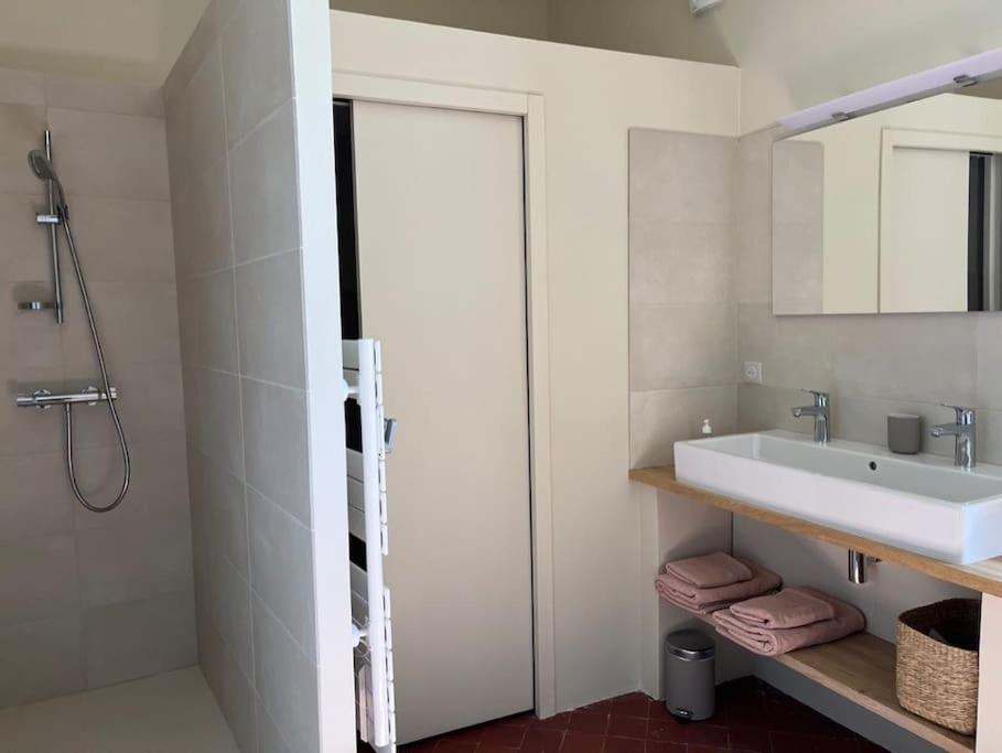 La Planette Villa Venasque Bagian luar foto